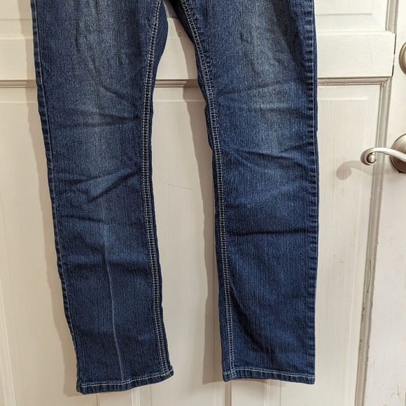 Karen T. Embellished Pocket Jeans - Picture 3 of 7